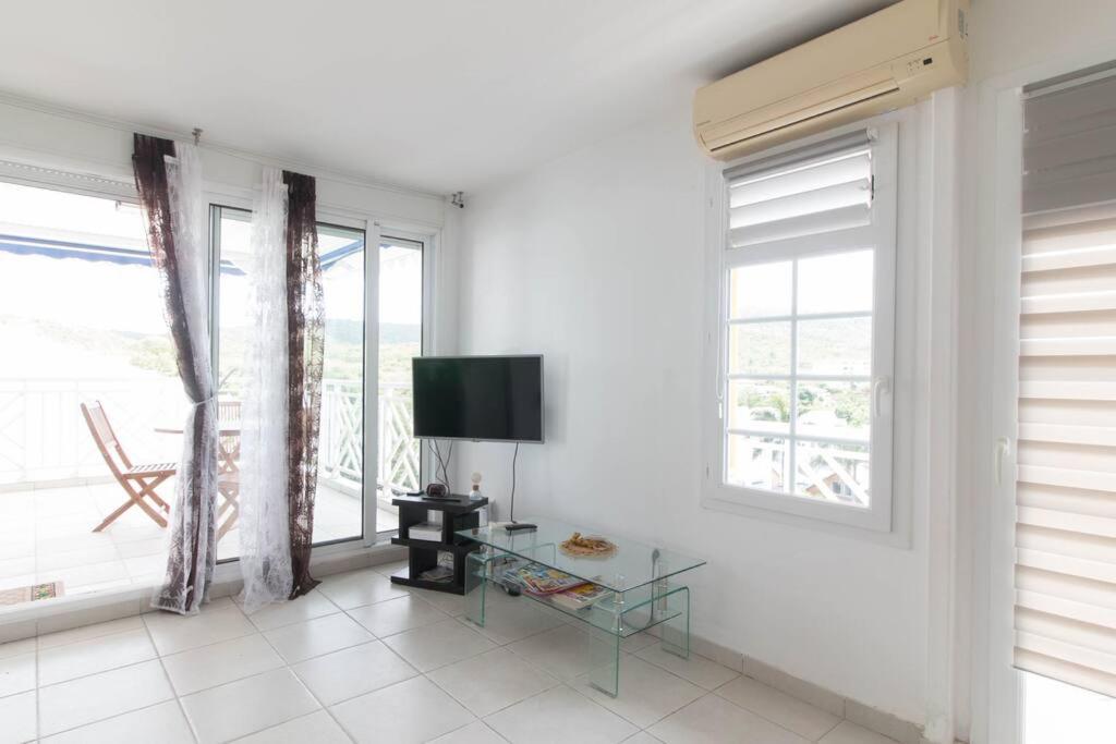 Sunny Cottage, Belle Terrasse, Proche Et Vue Mer Сен-Лу Екстериор снимка