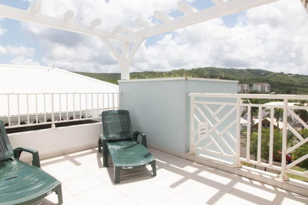 Sunny Cottage, Belle Terrasse, Proche Et Vue Mer Сен-Лу Екстериор снимка